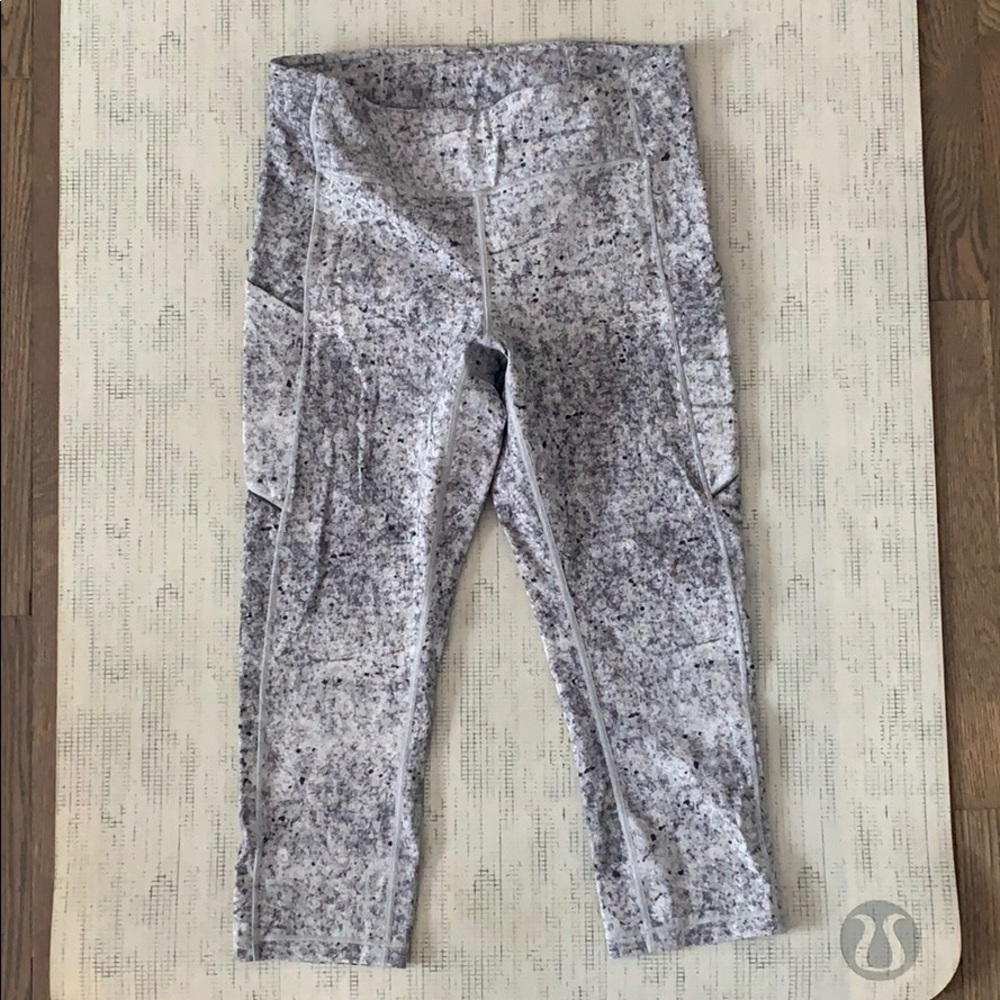 White/black crop Lululemon leggings
